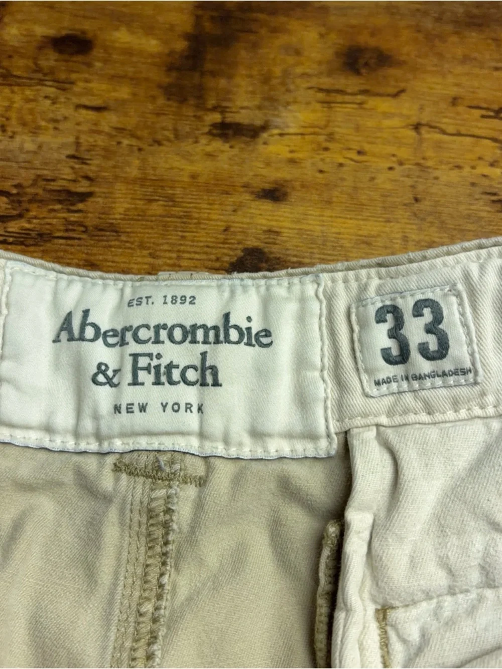 Y2K Abercrombie and Fitch Cargo Shorts Mens Size 33 Cream White Utility Distress